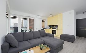 Apartament z Widokiem na Centrum 9 Piętro&Parking by Noclegi Renters